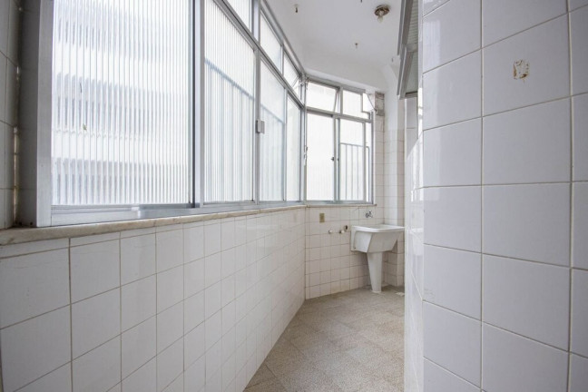 Imagem Imóvel com 2 Quartos à Venda, 124 m² em Copacabana - Rio De Janeiro