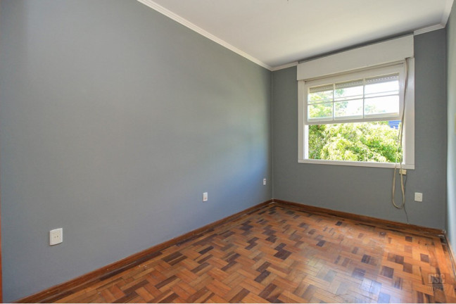 Imagem Imóvel com 3 Quartos à Venda, 80 m² em Floresta - Porto Alegre