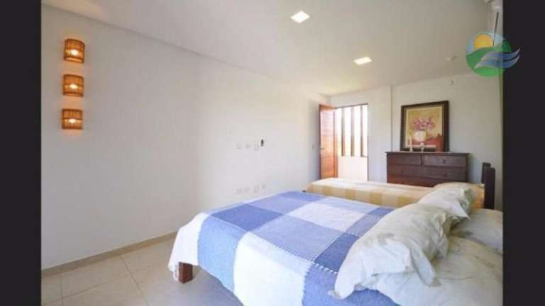 Imagem Casa com 7 Quartos à Venda, 575 m²