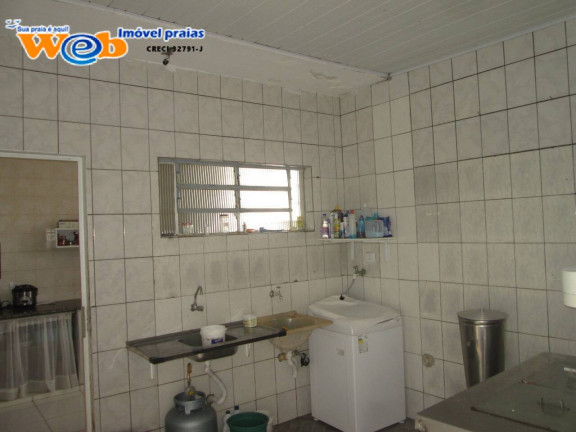 Imagem Casa com 2 Quartos à Venda, 200 m² em Itanhaém Imagem Casa com 2 Quartos à Venda, 200 m² em Itanhaém