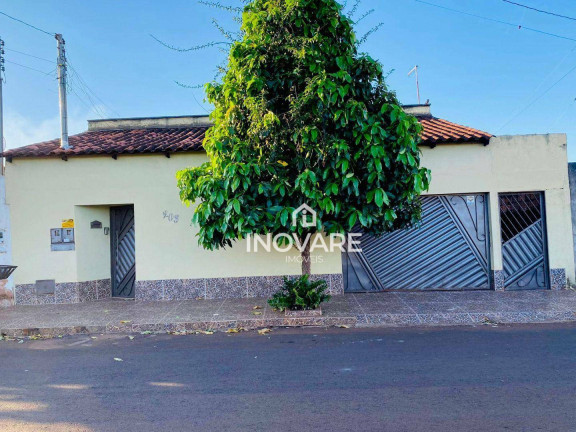 Imagem Casa com 3 Quartos à Venda, 242 m² em Setor Planalto - Itumbiara Imagem Casa com 3 Quartos à Venda, 242 m² em Setor Planalto - Itumbiara