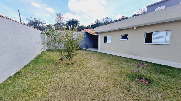 Imagem Casa com 3 Quartos à Venda, 260 m² em Jardim Estância Brasil - Atibaia