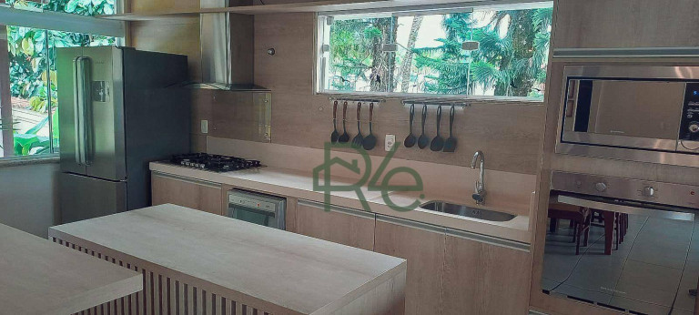 Imagem Casa com 4 Quartos à Venda, 250 m² em Bracuí - Angra Dos Reis
