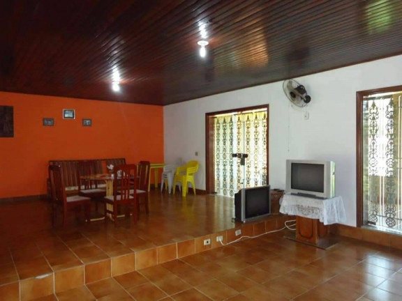 Imagem Casa com 5 Quartos à Venda, 300 m² em Praia Da Maranduba - Ubatuba Imagem Casa com 5 Quartos à Venda, 300 m² em Praia Da Maranduba - Ubatuba