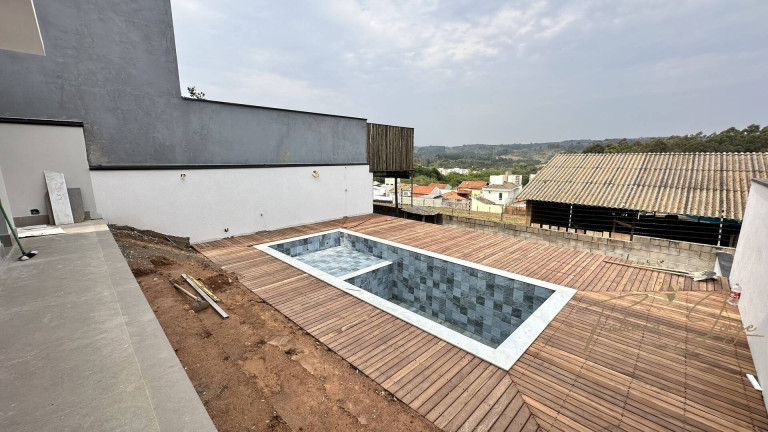 Imagem Casa com 3 Quartos à Venda, 215 m² em Vila Pagano - Valinhos Imagem Casa com 3 Quartos à Venda, 215 m² em Vila Pagano - Valinhos