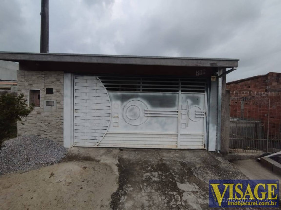 Casa com 4 Quartos à Venda,  em Jd. Colonia - Jacareí