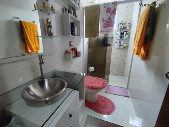 Imagem Sobrado com 3 Quartos à Venda, 310 m² em Sitio Cercado - Curitiba