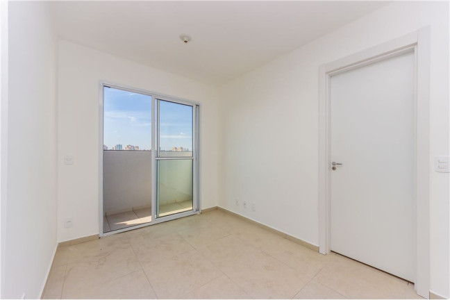 Imagem Imóvel com 2 Quartos à Venda, em Vila Guilherme - São Paulo Imagem Imóvel com 2 Quartos à Venda, em Vila Guilherme - São Paulo