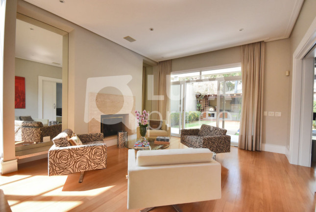 Imagem Casa com 4 Quartos à Venda, 500 m² em Fazenda Morumbi - São Paulo Imagem Casa com 4 Quartos à Venda, 500 m² em Fazenda Morumbi - São Paulo