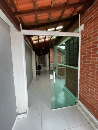 Imagem Sobrado com 3 Quartos à Venda, 215 m² em Clube Dos Oficiais - Suzano Imagem Sobrado com 3 Quartos à Venda, 215 m² em Clube Dos Oficiais - Suzano