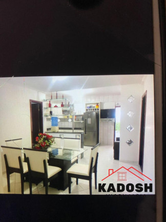 Imagem Casa com 3 Quartos à Venda, 250 m² em Papagaio - Feira De Santana