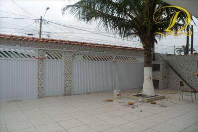Imagem Sobrado com 6 Quartos à Venda, 400 m² em Tupi - Praia Grande Imagem Sobrado com 6 Quartos à Venda, 400 m² em Tupi - Praia Grande