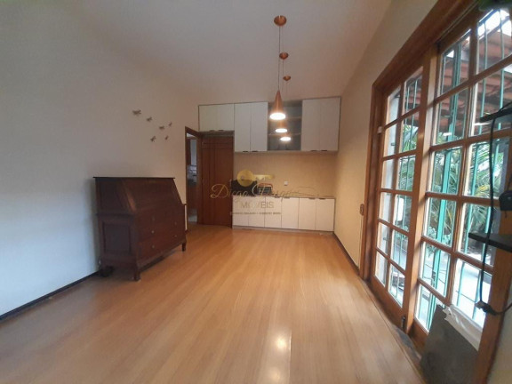 Imagem Casa com 4 Quartos à Venda, 77 m² em Tijuca - Teresópolis