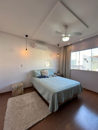 Imagem Casa com 3 Quartos à Venda, 193 m² em Colina De Laranjeiras - Serra Imagem Casa com 3 Quartos à Venda, 193 m² em Colina De Laranjeiras - Serra