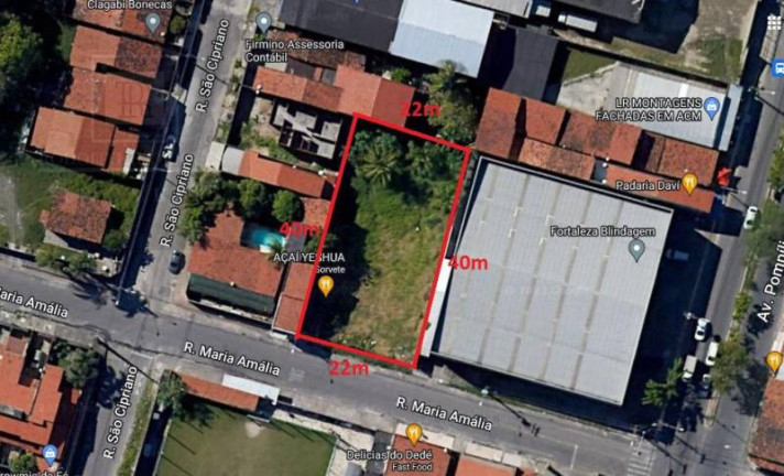 Terreno à Venda, 880 m²