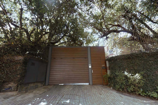 Imagem Casa com 4 Quartos à Venda, 900 m² em Vila Assunção - Porto Alegre Imagem Casa com 4 Quartos à Venda, 900 m² em Vila Assunção - Porto Alegre