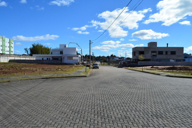 Terreno à Venda, 1.160 m² em Camobi - Santa Maria