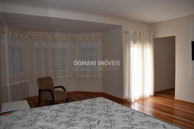 Imagem Casa com 6 Quartos à Venda, 263 m² em Região Do Atalaia - Campos Do Jordão