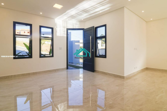 Imagem Casa com 4 Quartos à Venda, 150 m² em Villas Do Jaguari - Santana De Parnaíba Imagem Casa com 4 Quartos à Venda, 150 m² em Villas Do Jaguari - Santana De Parnaíba