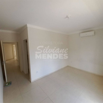 Imagem Casa com 3 Quartos à Venda, 250 m² em Ibiti Royal Park - Sorocaba Imagem Casa com 3 Quartos à Venda, 250 m² em Ibiti Royal Park - Sorocaba