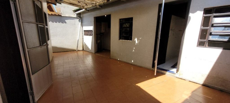 Imagem Casa com 1 Quarto à Venda, 279 m² em Solemar - Praia Grande Imagem Casa com 1 Quarto à Venda, 279 m² em Solemar - Praia Grande
