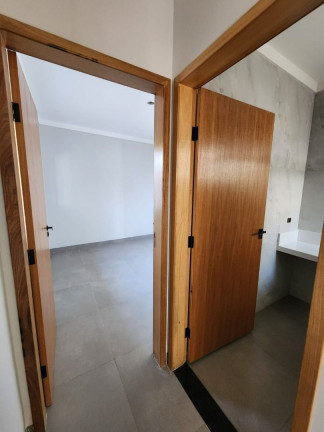Imagem Casa com 3 Quartos à Venda, 94 m² em Jardim Eco Valley - Sarandi