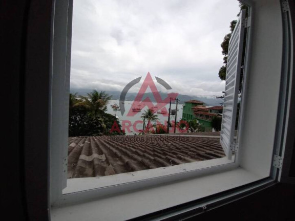 Imagem Casa com 5 Quartos à Venda, 305 m² em Ponta Grossa - Ubatuba