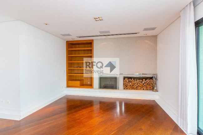 Imagem Imóvel com 4 Quartos à Venda, 255 m² em Indianópolis - São Paulo