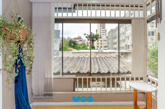 Imagem Imóvel com 2 Quartos à Venda, 62 m² em Petrópolis - Porto Alegre Imagem Imóvel com 2 Quartos à Venda, 62 m² em Petrópolis - Porto Alegre