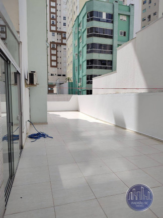 Imagem Apartamento com 3 Quartos à Venda, 205 m² em Centro - Balneário Camboriú Imagem Apartamento com 3 Quartos à Venda, 205 m² em Centro - Balneário Camboriú