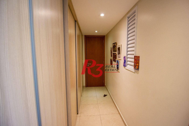 Imagem Apartamento com 4 Quartos à Venda, 192 m² em Gonzaga - Santos
