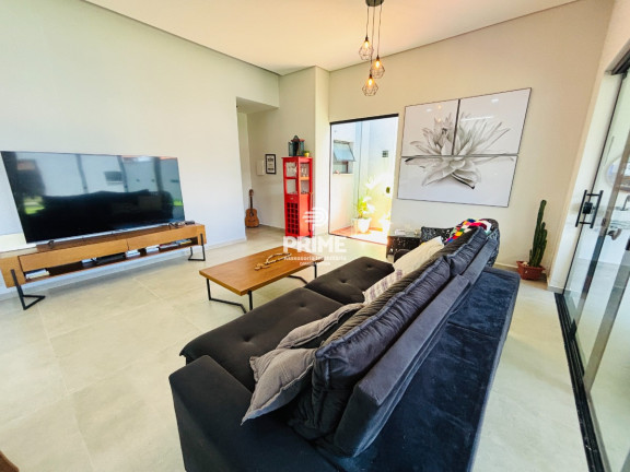 Imagem Casa com 3 Quartos à Venda, 162 m² em Centro - Caraguatatuba Imagem Casa com 3 Quartos à Venda, 162 m² em Centro - Caraguatatuba