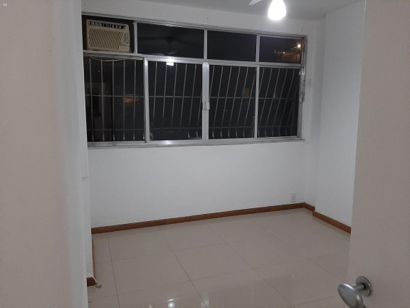 Imagem Apartamento com 2 Quartos à Venda, 65 m² em Icaraí - Niterói