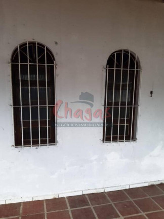 Imagem Casa com 2 Quartos à Venda, 250 m² em Aruan - Caraguatatuba Imagem Casa com 2 Quartos à Venda, 250 m² em Aruan - Caraguatatuba