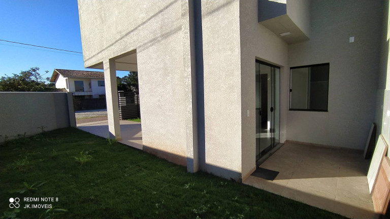 Imagem Sobrado com 3 Quartos à Venda, 89 m² em Balneário Santa Clara - Itapoá