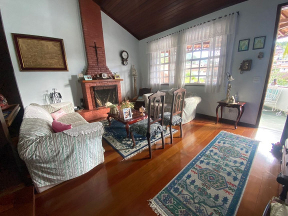 Imagem Casa com 4 Quartos à Venda, 150 m² em Tijuca - Teresópolis Imagem Casa com 4 Quartos à Venda, 150 m² em Tijuca - Teresópolis