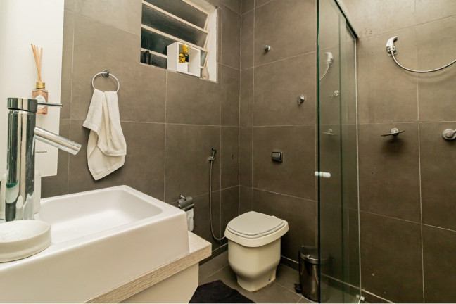 Imagem Apartamento com 2 Quartos à Venda, 76 m² em Mont Serrat - Porto Alegre Imagem Apartamento com 2 Quartos à Venda, 76 m² em Mont Serrat - Porto Alegre