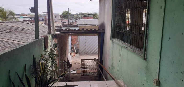 Imagem Casa com 3 Quartos à Venda,  em São Jorge - Manaus