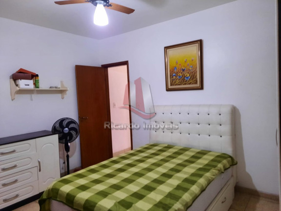 Imagem Imóvel com 4 Quartos à Venda, 120 m²