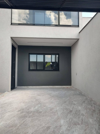 Imagem Casa com 3 Quartos à Venda, 157 m²
