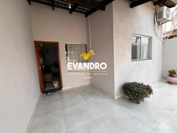 Imagem Casa com 3 Quartos à Venda, 186 m² em Santa Cruz - Cuiabá Imagem Casa com 3 Quartos à Venda, 186 m² em Santa Cruz - Cuiabá