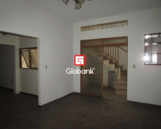 Imagem Sobrado com 4 Quartos para Alugar, 200 m² em Centro - Montes Claros Imagem Sobrado com 4 Quartos para Alugar, 200 m² em Centro - Montes Claros