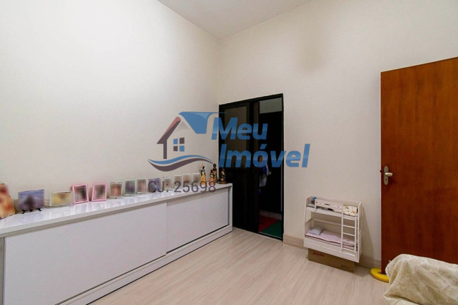 Imagem Casa com 3 Quartos à Venda, 360 m² em Guará Ii - Brasília Imagem Casa com 3 Quartos à Venda, 360 m² em Guará Ii - Brasília