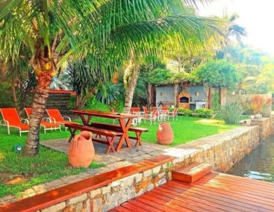 Imagem Casa com 4 Quartos à Venda, 400 m² em Mombaça - Angra Dos Reis