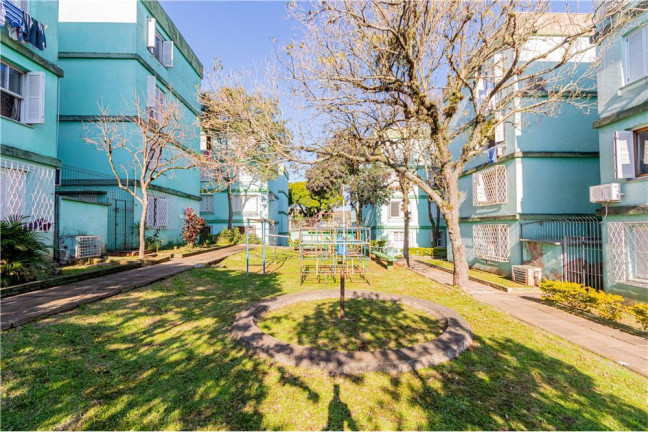 Imagem Imóvel com 3 Quartos à Venda, em Santa Tereza - Porto Alegre Imagem Imóvel com 3 Quartos à Venda, em Santa Tereza - Porto Alegre