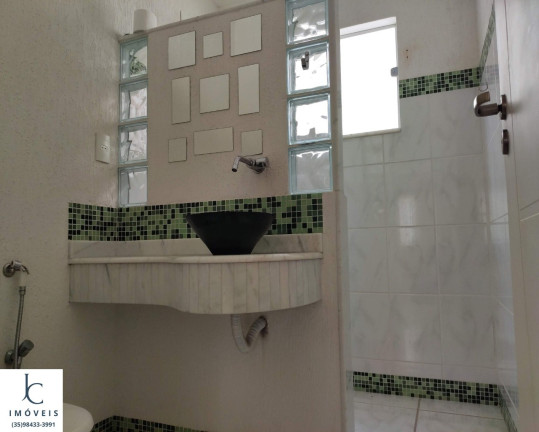 Imagem Casa com 5 Quartos à Venda,  em Condomínio Moradas Da Serra - São Lourenço