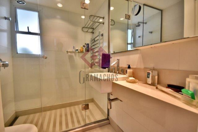 Imagem Apartamento com 3 Quartos à Venda, 181 m² em Moema - São Paulo