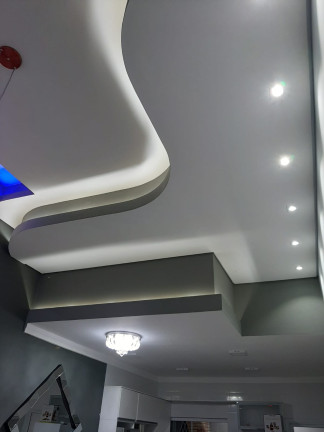 Imagem Casa de Condomínio com 3 Quartos à Venda, 120 m² em Cajuru Do Sul - Sorocaba