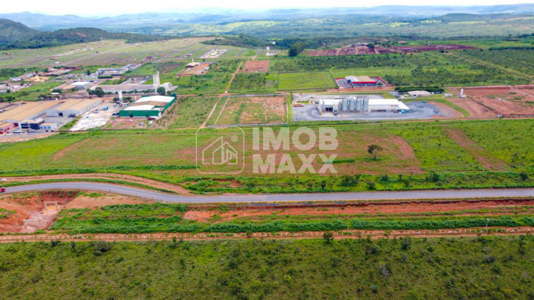 Imagem Terreno à Venda, 2.511 m² em 3º Setor Industrial - Formosa Imagem Terreno à Venda, 2.511 m² em 3º Setor Industrial - Formosa
