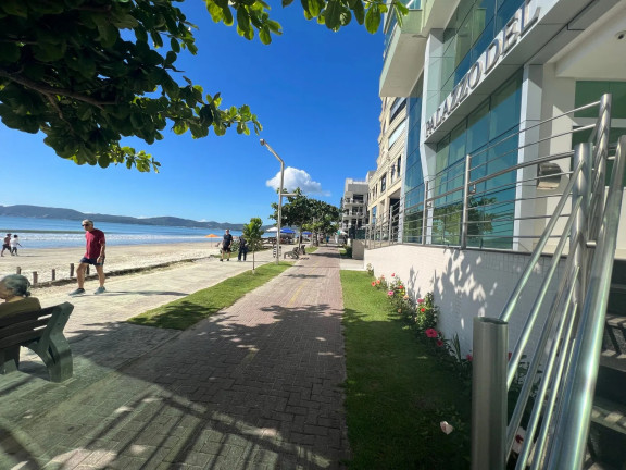 Imagem Apartamento com 4 Quartos à Venda, 240 m² em Meia Praia - Itapema